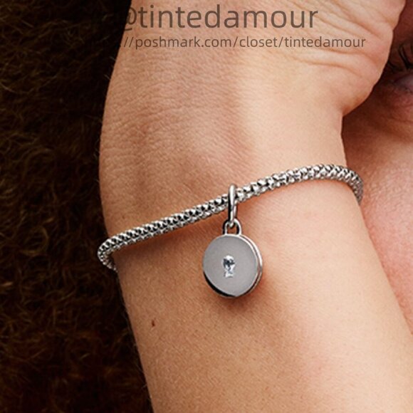 Pandora Openable & Engravable Love Locket Dangle Charm - Picture 2 of 2